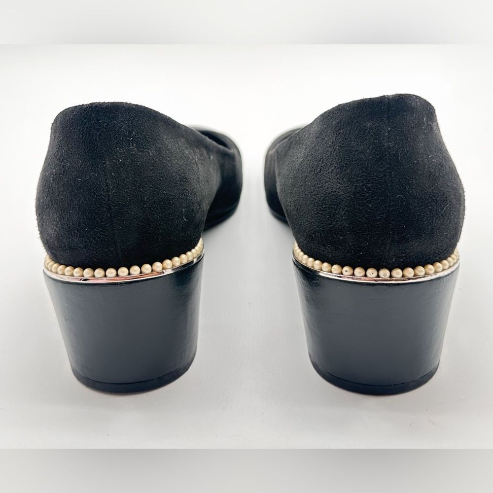 CHANEL CC Logo Quilted Cap Toe Suede Black Pumps Pearl Heels EU 41 C US 10-10.5 - Picture 3 of 15